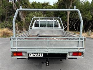 2017 Toyota Hilux - Thumbnail