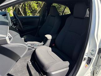 2019 Toyota Corolla - Thumbnail