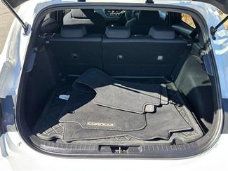 2019 Toyota Corolla - Thumbnail