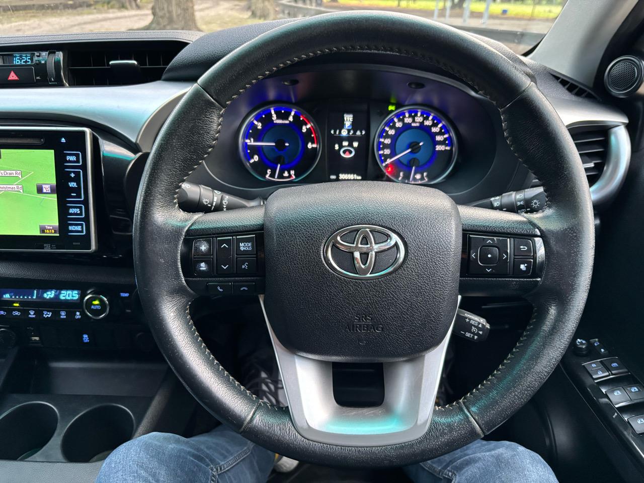 2017 Toyota Hilux