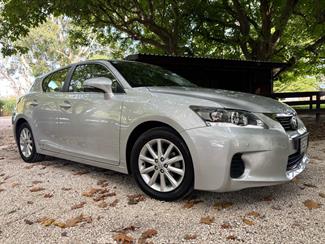 2012 Lexus CT200H - Thumbnail