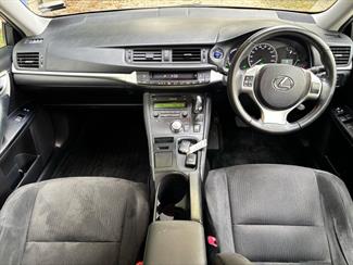 2012 Lexus CT200H - Thumbnail