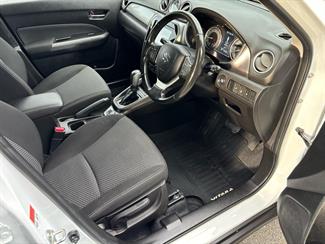 2020 Suzuki Vitara - Thumbnail