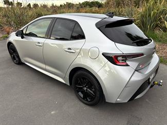 2019 Toyota Corolla - Thumbnail