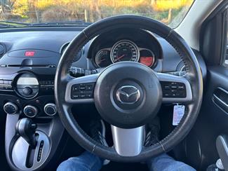 2012 Mazda 2 - Thumbnail