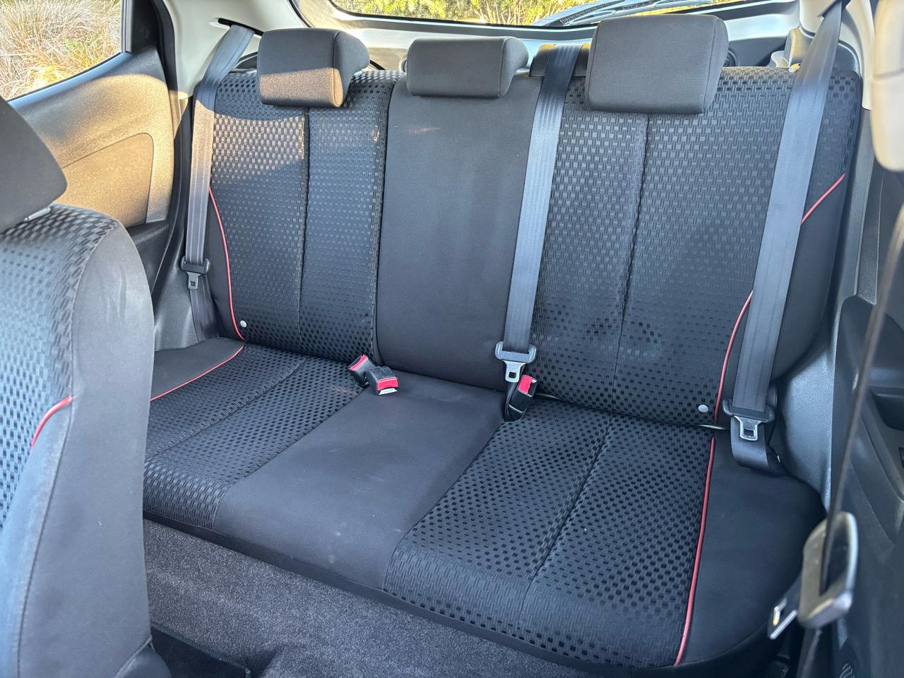 2012 Mazda 2