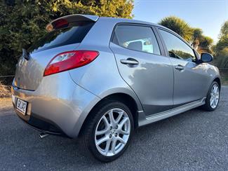 2012 Mazda 2 - Thumbnail