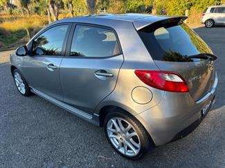 2012 Mazda 2 - Thumbnail