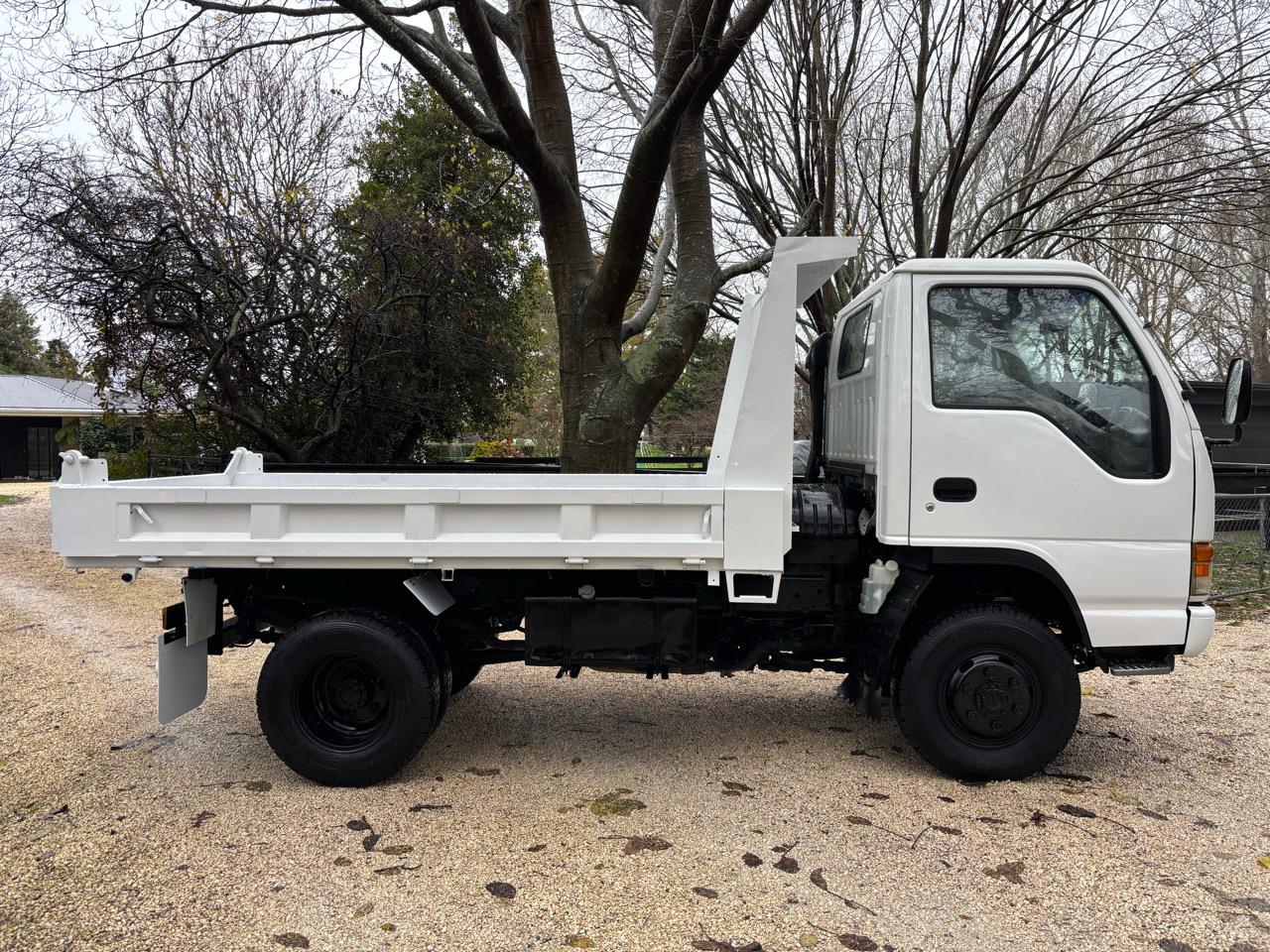1996 Nissan Atlas