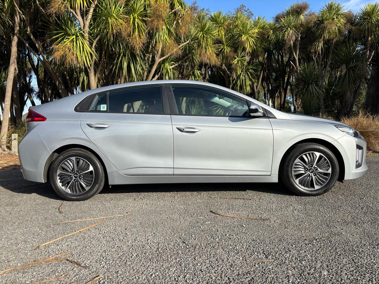 2022 Hyundai Ioniq