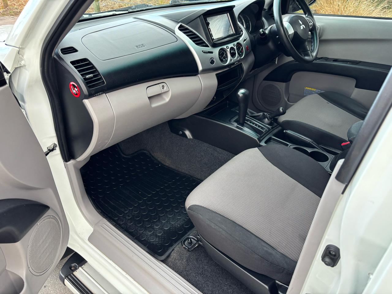 2013 Mitsubishi Triton