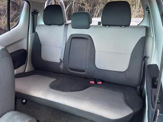 2013 Mitsubishi Triton - Thumbnail