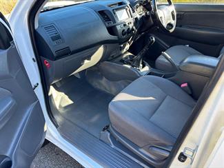 2014 Toyota Hilux - Thumbnail