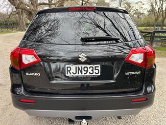 2018 Suzuki Vitara - Thumbnail