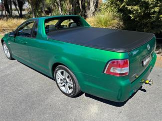 2010 Holden Commodore - Thumbnail