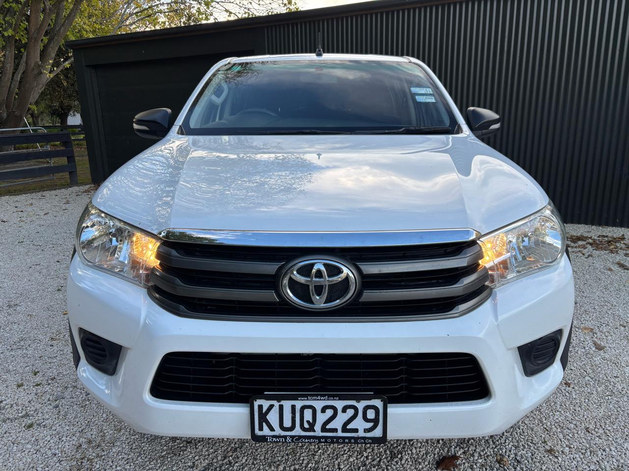 2017 Toyota Hilux