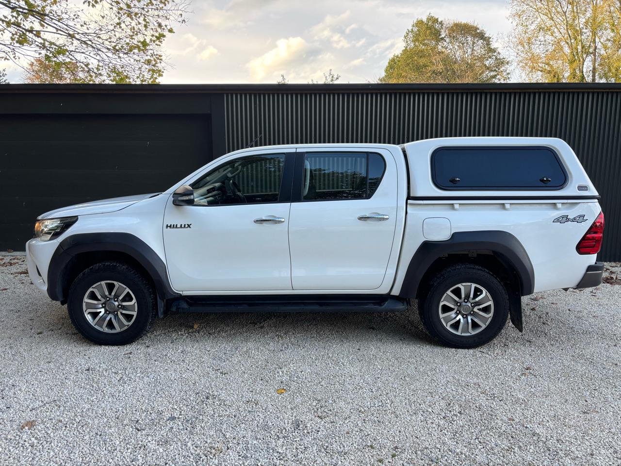 2017 Toyota Hilux