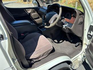 1998 Toyota Hiace - Thumbnail