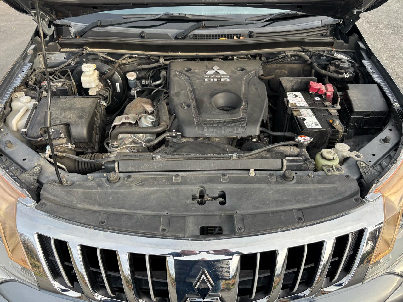 2015 Mitsubishi Triton
