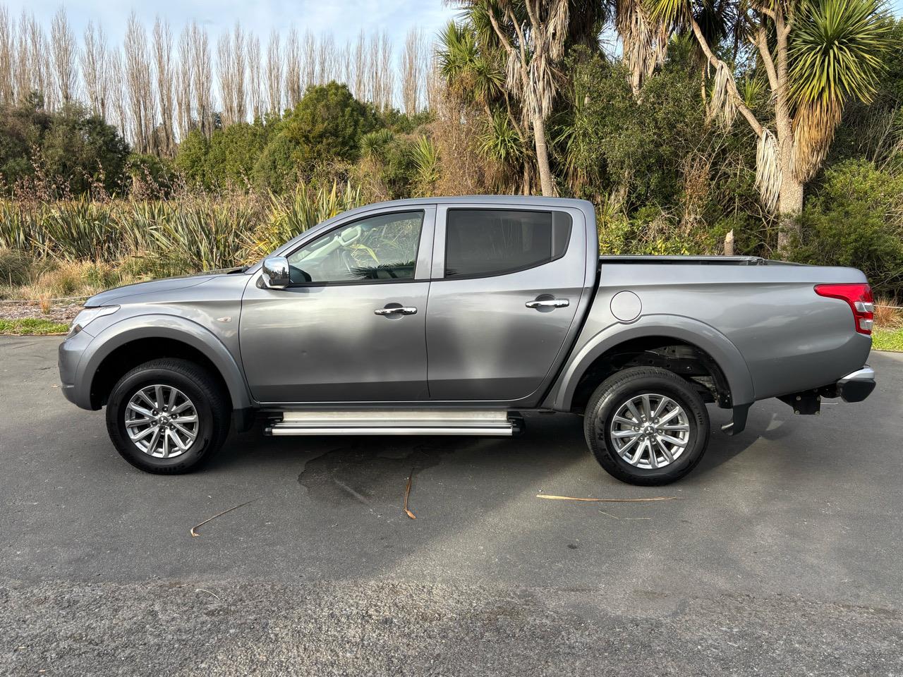 2015 Mitsubishi Triton