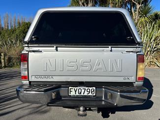 2011 Nissan Navara - Thumbnail