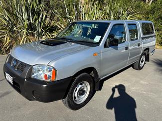 2011 Nissan Navara - Thumbnail