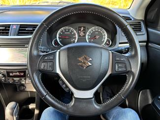 2016 Suzuki Swift - Thumbnail