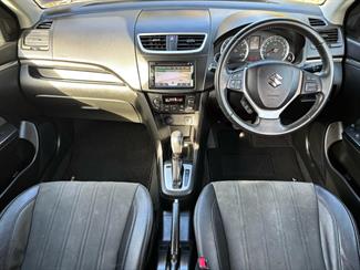 2016 Suzuki Swift - Thumbnail