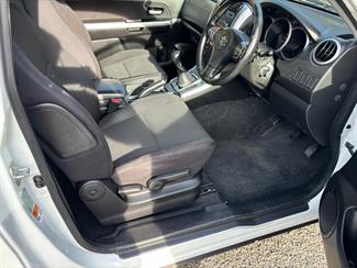 2012 Suzuki Grand Vitara - Thumbnail