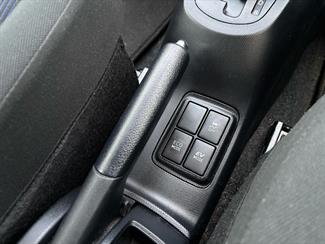 2015 Toyota Prius C - Thumbnail