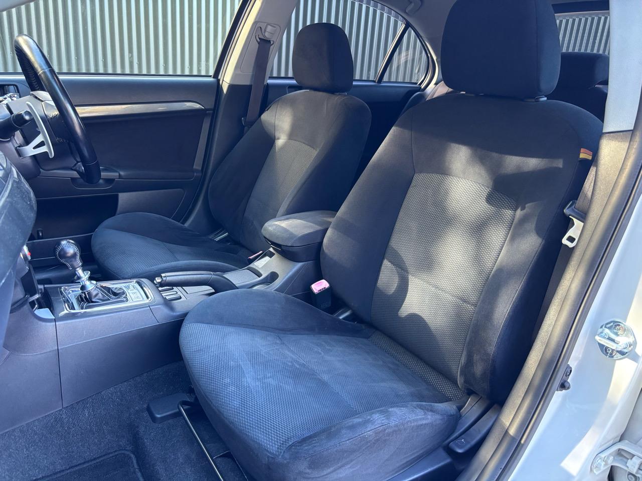 2009 Mitsubishi Galant