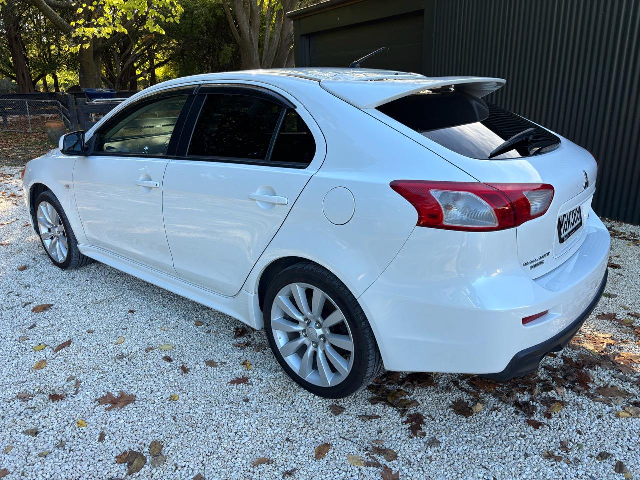 2009 Mitsubishi Galant