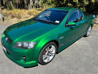2010 Holden Commodore - Thumbnail