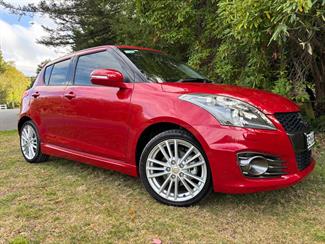 2017 Suzuki Swift - Thumbnail