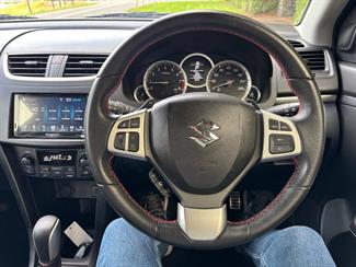 2017 Suzuki Swift - Thumbnail