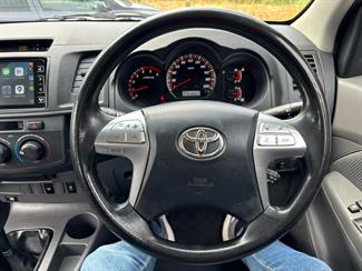 2014 Toyota Hilux - Thumbnail