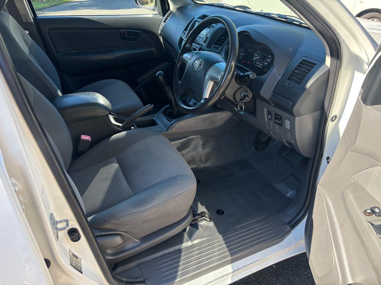 2013 Toyota Hilux
