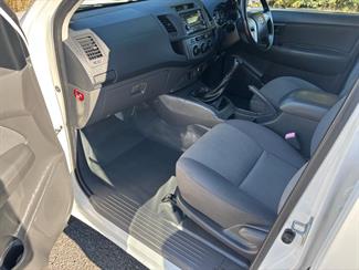 2013 Toyota Hilux - Thumbnail