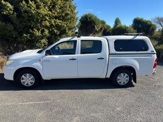 2013 Toyota Hilux - Thumbnail