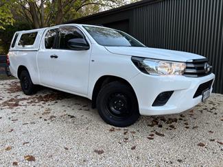 2019 Toyota Hilux - Thumbnail