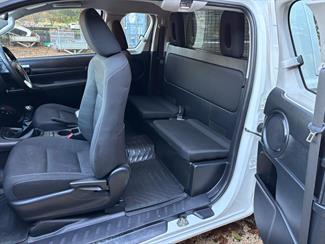 2019 Toyota Hilux - Thumbnail