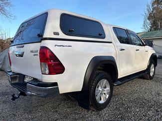 2017 Toyota Hilux - Thumbnail