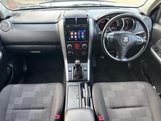 2012 Suzuki Grand Vitara - Thumbnail