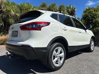 2019 Nissan Qashqai - Thumbnail