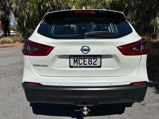 2019 Nissan Qashqai - Thumbnail