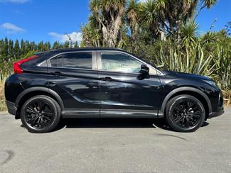 2019 Mitsubishi Eclipse Cross - Thumbnail