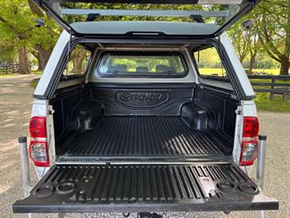 2015 Toyota Hilux - Thumbnail