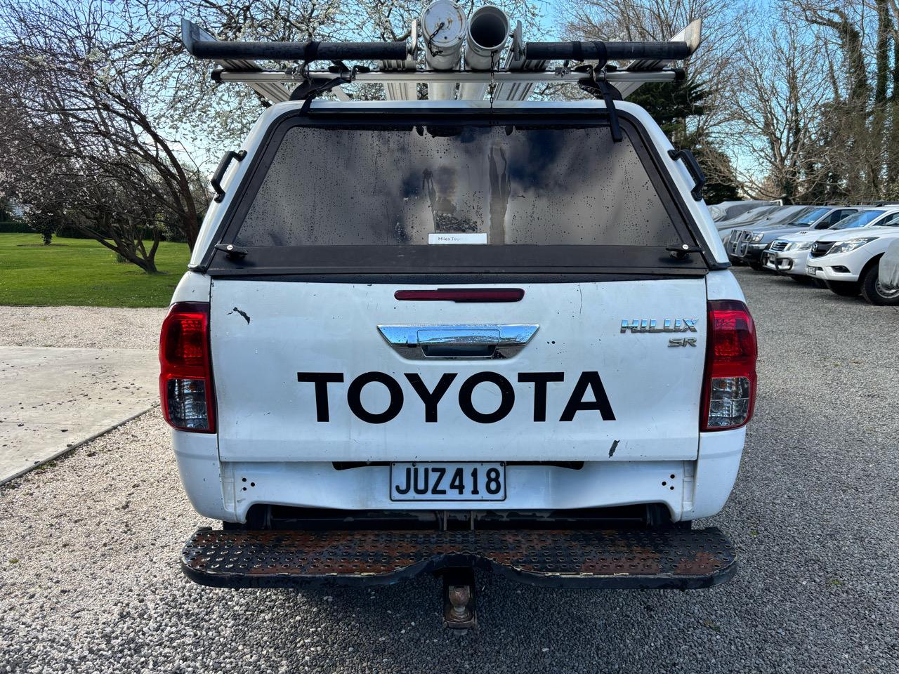 2016 Toyota Hilux